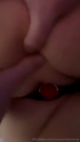 Misscarriejune Onlyfans  – Anal Plug