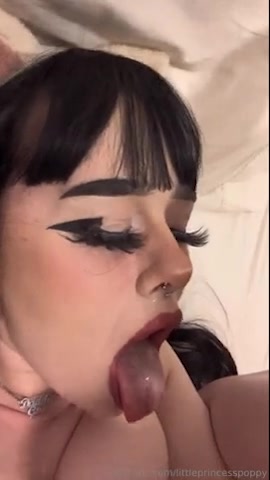 Lara Rose HOT Video Blowjob Cumshot In Mouth